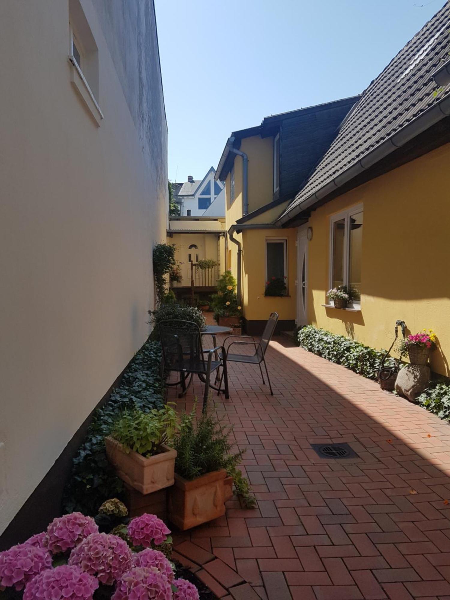 Ferienwohnung Hahns Rostock Ngoại thất bức ảnh